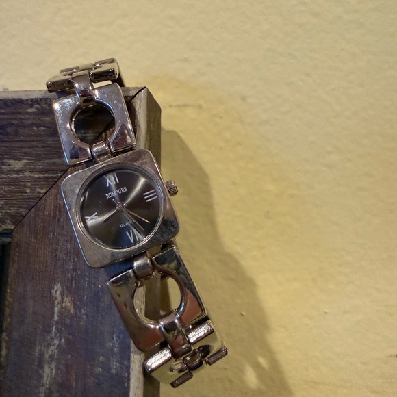Joules Accessories - Quartz Metallic Women’s Watch